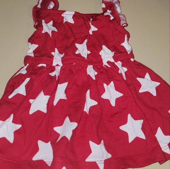 Carter's 3 bundle Newborn baby girl USA outfits! 2 dresses, 1 romper. - Picture 4 of 5